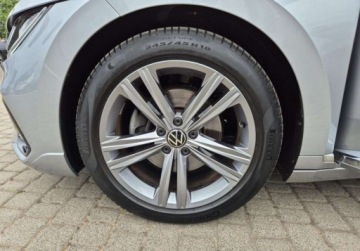 Volkswagen Arteon Fastback Facelifting 2.0 TSI 190KM 2022 Volkswagen Arteon SalonPL 2.0TSI 190KM R-Line DSG Pakiety ACC Ambient El.K, zdjęcie 31