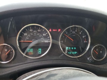 Jeep Wrangler III Unlimited Facelifting 3.6 V6 286KM 2018 Jeep Wrangler Sahara 2018 3.6l 3.6 Benzyna 285KM, zdjęcie 9