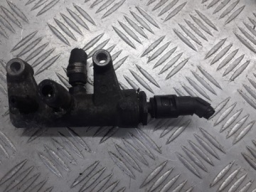 ROZDZIELACZ PALIWA OPEL ASTRA III 1.9 CDTI 55183043