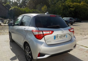 Toyota Yaris III Hatchback 5d Facelifting 2017 1.0 VVT-i 72KM 2019 Toyota Yaris Y20 Okazja Benzyna 72KM, zdjęcie 10