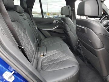 BMW X5 G05 2025 BMW X5 M M60I 2025, od ubezpieczalni 4.4 Benzyna 523KM, zdjęcie 9