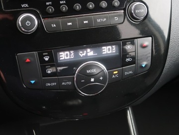 Nissan Pulsar 1.2 DIG-T 115KM 2015 Nissan Pulsar 1.2 DIG-T, Klima, Klimatronic, zdjęcie 16
