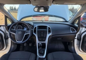 Opel Astra J Hatchback 5d 1.4 Turbo ECOTEC 140KM 2011 Opel Astra Opel Astra 1.4 Turbo ecoFLEX StartStop 1.4 Benzyna 140KM, zdjęcie 10