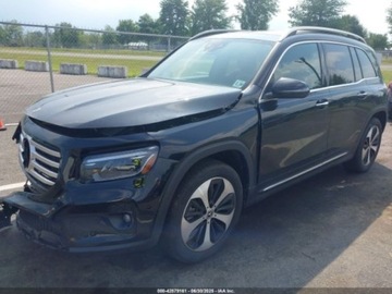 Mercedes GLB 2024 Mercedes-Benz GLB 250 4Matic 2024 2.0l 2.0 Benzyna 221KM, zdjęcie 1