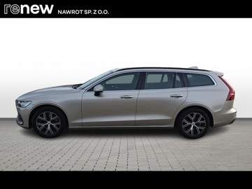Volvo V60 II  2022 V60 B3 B Core aut, zdjęcie 1