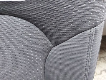 KIA CARENS 4 IV SEDADLO 3 III ŘADA PRAVÝ ZADNÍ