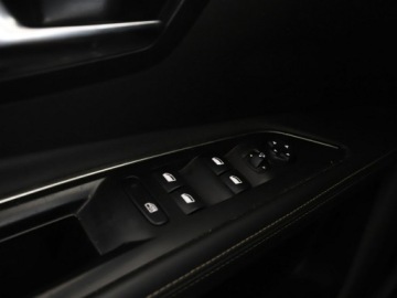 Peugeot 5008 II Crossover 2.0 BlueHDI 180KM 2018 Peugeot 5008 full led automat gt-line panorama, zdjęcie 35