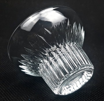 Стеклянная подставка для свечей