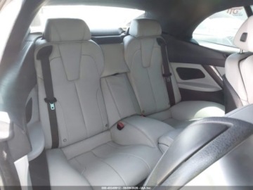 BMW Seria 6 F06-F12-F13 2012 BMW M6 2012. 4.4 Benzyna 552KM, zdjęcie 13