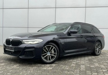BMW Seria 5 G30-G31 Touring Plug-In 2.0 530e 292KM 2022 BMW Seria 5 M-Pakiet Hybryda Plug-In Skora Navi Kamera Full Led FV23, zdjęcie 2