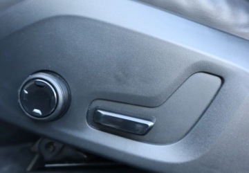 Volvo XC60 II Crossover D4 190KM 2019 Volvo XC 60 D4 190KM RDesign Salon POLSKA I Wlasciciel Gwarancja FV23, zdjęcie 17