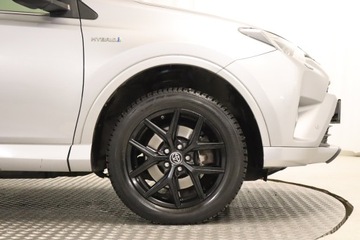 Toyota RAV4 IV MPV Facelifting 2.5 Hybrid 197KM 2017 Toyota RAV 4 2.5 Hybrid, Salon Polska, Serwis ASO, zdjęcie 14
