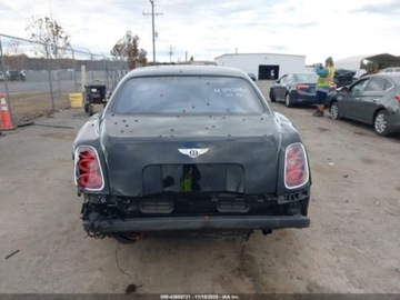 Bentley Mulsanne 2016 Bentley Mulsanne Speed 2016 6.8 Benzyna 530KM, zdjęcie 4