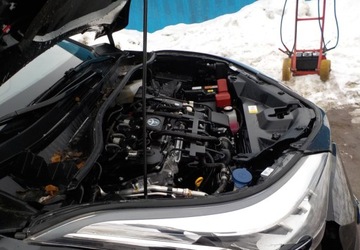 Toyota C-HR I Crossover Facelifting 1.8 Hybrid 122KM 2023 Toyota C-HR Okazja 1.8 Hybryda 122KM, zdjęcie 3