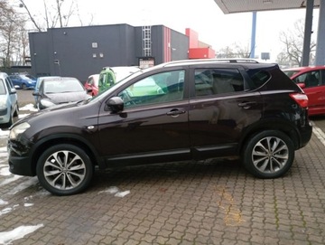 Nissan Qashqai I Crossover 2.0 dCi 150KM 2010 Nissan Qashqai 2.0 dCi PANORAMA dach piekna CZARNA perla 2.0 Diesel 150KM, zdjęcie 6