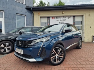 Peugeot 3008 II Plug-In Hybrid Facelifting 1.6 HYBRID 225KM 2022 Peugeot 3008 Allure 2022 rok mały przebieg
