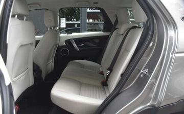 Land Rover Discovery Sport SUV Facelifting 2.0 P I4 200KM 2022 Land Rover Discovery Sport Land Rover Discovery Sport 2.0 Benzyna 200KM, zdjęcie 8