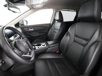 Nissan X-Trail IV 1.5 VC-T e-POWER 213KM 2023 Nissan X-Trail HEV 4x4 automat full LED navi, zdjęcie 12