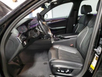 BMW Seria 5 G30-G31 2021 BMW Seria 5 530xi 2021 2.0l 2.0 Benzyna 248KM, zdjęcie 7