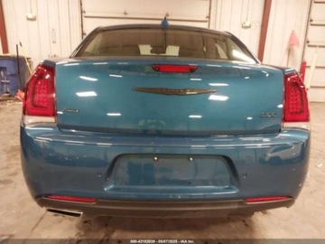 Chrysler 300C II 2022 Chrysler 300 Touring L 2022 3.6l 3.6 Benzyna 292KM, zdjęcie 4