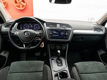 Volkswagen Tiguan II SUV 2.0 TDI 150KM 2020 VOLKSWAGEN Tiguan 2.0 TDI SCR Active DSG Suv 150KM 2020, zdjęcie 8