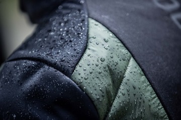 ВЕЛОСИПЕДНАЯ КУРТКА ROGELLI WADDED II K.BLACK R.L