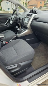 Toyota Verso Minivan Facelifting 1.6 D-4D 112KM 2014 Toyota Verso Toyota Verso1.6 Diesel 7-Osobowy Kamera cofania Klima 1.6, zdjęcie 14