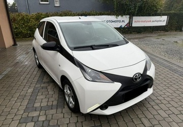 Toyota Aygo II Hatchback 5d 1.0 VVT-i 69KM 2018 Toyota Aygo 1,0 69KM Klimatyzacja Serwis 1Wlasciciel Benzyna 69KM, zdjęcie 2
