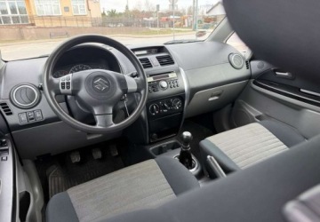 Suzuki SX4 I Hatchback 1.6 i 16V VVT 107KM 2009 Suzuki SX4 Suzuki SX4 1.6 VVT 4x4 Club 1.6 Benzyna 107KM, zdjęcie 14