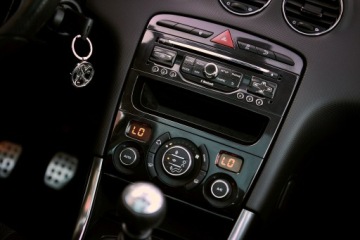 Peugeot 308 I SW Facelifting 2.0 HDI FAP 150KM 2013 Peugeot 308SW LIFT Executive 2.0HDI 150KM PDC Panorama Ledy Navi Grzane Fot, zdjęcie 15