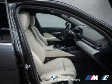 BMW Seria 5 G90-91 2026 BMW Seria 5 30e xDrive 299 KM PHEV - Gotowy do Odbioru - Pakiet M Pro 2.0, zdjęcie 21