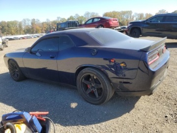 Dodge Challenger III 2016 Dodge Challenger SRT Hellcat 2016 6.2L 6.2 Benzyna 707KM, zdjęcie 1