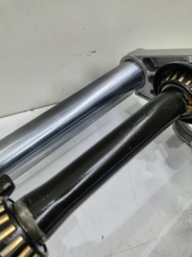 Стойка амортизатора передняя комплект SUZUKI GSX 600F GSXF 600 88-97