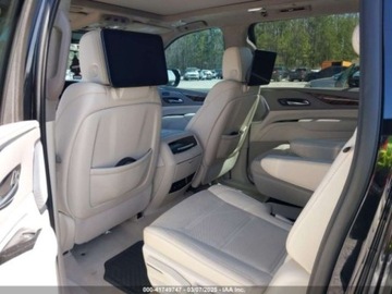 Cadillac Escalade III 2022 Cadillac Escalade 2022, 6.2L, 2WD SPORT PLATINUM 6.2 Benzyna 420KM, zdjęcie 9