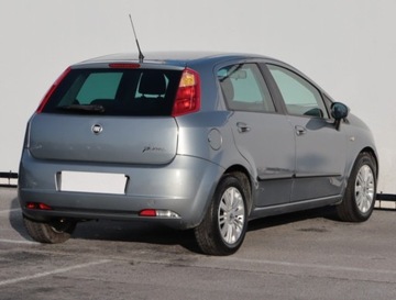 Fiat Punto Grande Punto Hatchback 5d 1.4 16V 95KM 2006 Fiat Grande Punto 1.4 Star Jet 16V, Klima, zdjęcie 4