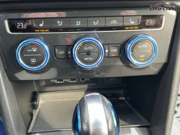 Volkswagen Tiguan II 2019 Volkswagen Tiguan R-line 7 Osobowy Benzyna 2.0 - 203KM Automat Servis, zdjęcie 22