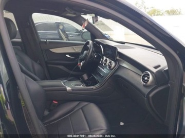 Mercedes GLC C253 2021 Mercedes-Benz GLC 2021r., 4X4, od ubezpieczalni 2.0 Benzyna 255KM, zdjęcie 8