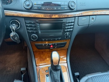 Mercedes Klasa E W211 Sedan W211 2.6 V6 (240) 177KM 2002 MERCEDES E-KLASA 2002 TYLKO 189000 tys km 1 Własciciel Zarejestrowany!, zdjęcie 24