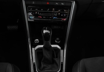 Volkswagen T-Roc I SUV Facelifting 2.0 TDI SCR 150KM 2024 Volkswagen T-Roc 2.0TDI 150KM Style DSG, Kamera Cofania, Podgrzewane Fotel, zdjęcie 15