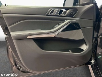 BMW X5 G05 SUV Plug-In Facelifting 3.0 50e 490KM 2026 BMW X5 BMW X5 3.0 Hybryda Plug-in 490KM, zdjęcie 17