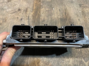 JEDNOTKA MOTORU VOLVO S40 V50 1.6 31211076