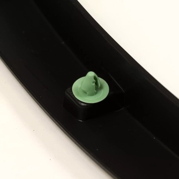 Накладка правой передней колесной арки Alfa Romeo Stelvio