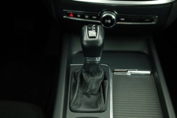 Volvo V60 II  Kombi 2.0 D3 150KM 2019 Volvo V60 D3 2.0, Salon Polska, 1. Właściciel, zdjęcie 14