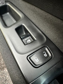 Jeep Renegade SUV 1.6 E-TorQ 110KM 2017 Jeep Renegade Black WeekendLPG-Salon PL- Sliczny kolor 1.6 BenzynaLPG, zdjęcie 21