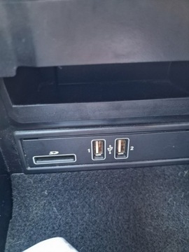 Mercedes Klasa E W213 Coupe 2.0 220d 194KM 2019 Mercedes E 220 2.2 CDI 194 KM, 4-Matic, Kamery, zdjęcie 27