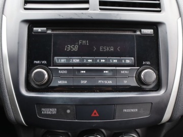 Mitsubishi ASX I SUV 1.6 MIVEC 117KM 2012 Mitsubishi ASX 1.6 MIVEC, Salon Polska, Klima, zdjęcie 11