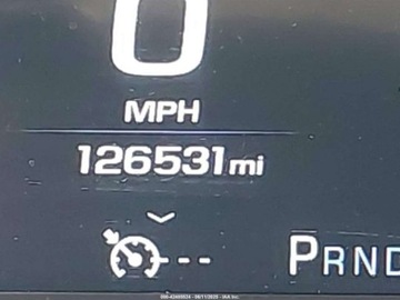 Chevrolet Tahoe GMT900 2017 Chevrolet Tahoe 2017 Chevrolet Tahoe 4WD 4dr LT 5.3 Benzyna 355KM, zdjęcie 14