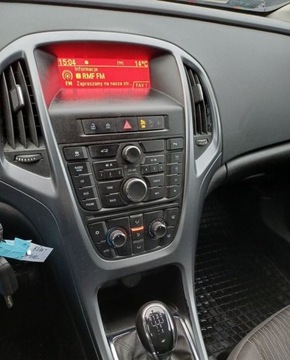 Opel Astra J Sedan 1.6 Twinport ECOTEC 115KM 2014 Opel Astra 257 1.6 Active 115 KM Salon Polska 1.6 Benzyna 115KM, zdjęcie 14
