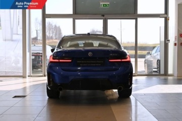 BMW Seria 3 G20-G21 2022 BMW Seria 3 330i xDrivePakiet Sportowy MFotel Sportowy 2.0 Benzyna 245KM, zdjęcie 18