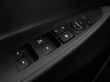 Hyundai Tucson III SUV 1.6 GDI 132KM 2018 Hyundai Tucson navi kamera grzane fotele tempomat, zdjęcie 33